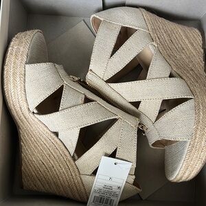 a new day women’s wedges, size 7.5